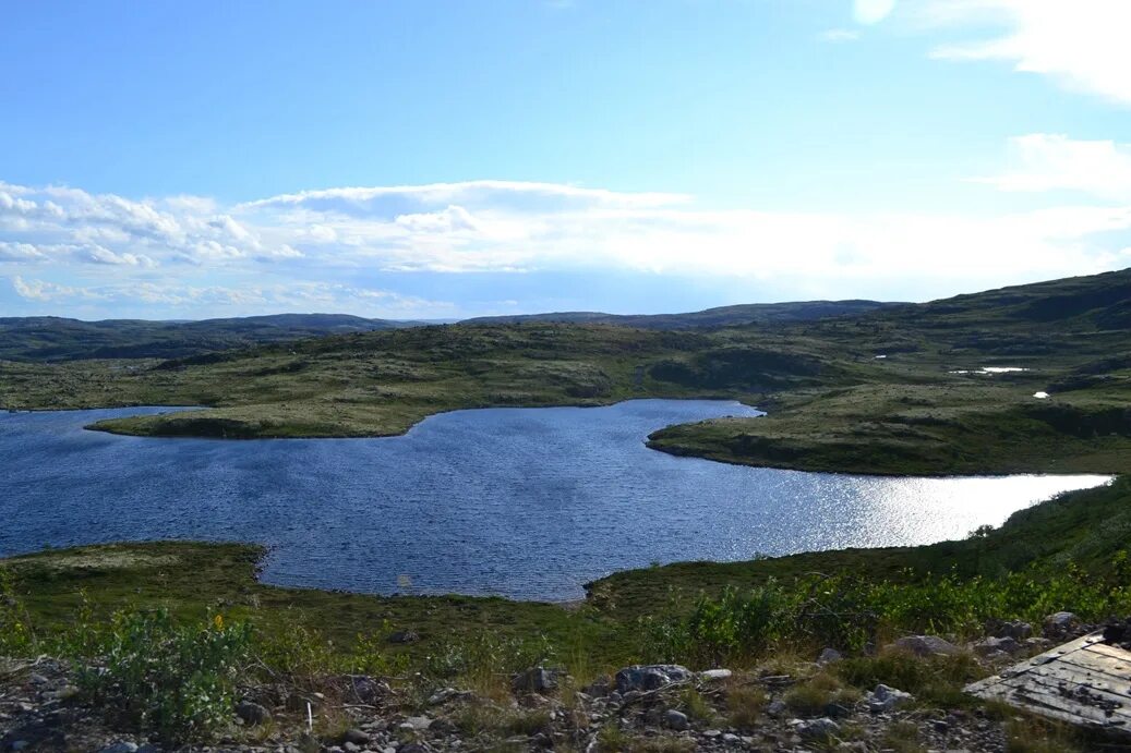 Баренцево море зеленецкая. Фьорды баренцева моря. Териберка 1928. Острова баренцева моря. Полярный берег.