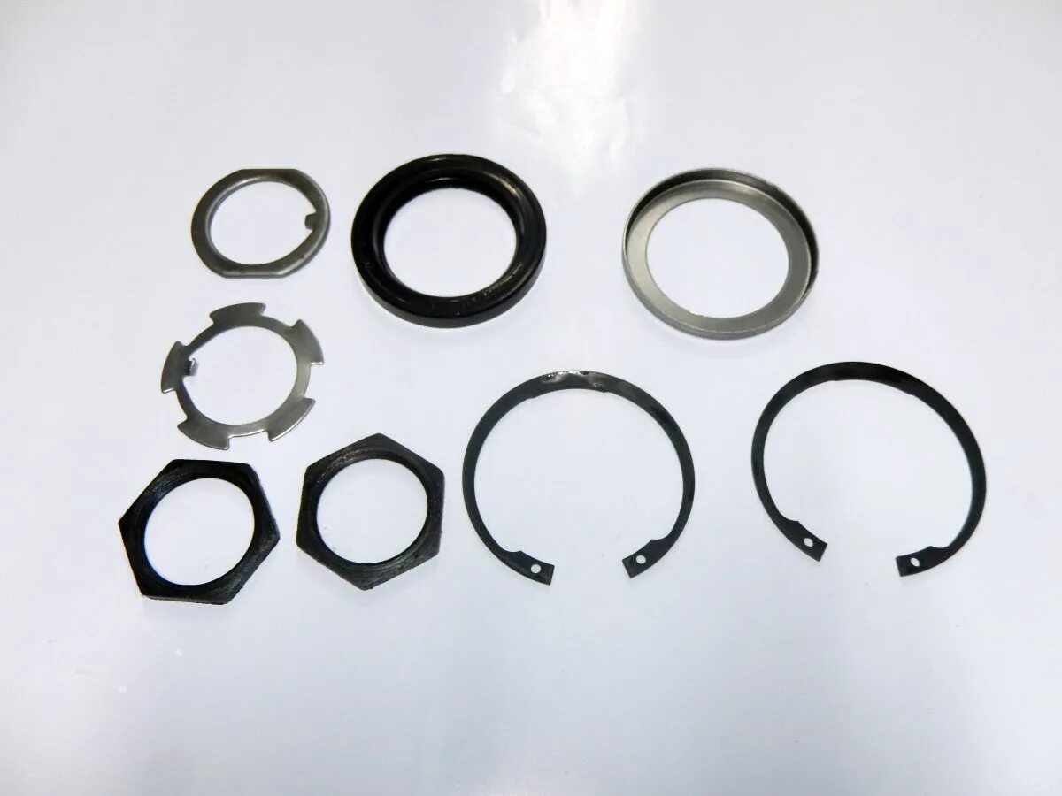 Ремкомплект поворотного кулака уаз 469. Ремкомплект переднего моста спайсер. Ремкомплект моста спайсер. Ремкомплект переднего моста уаз патриот спайсер. Комплект прокладок переднего моста уаз спайсер.