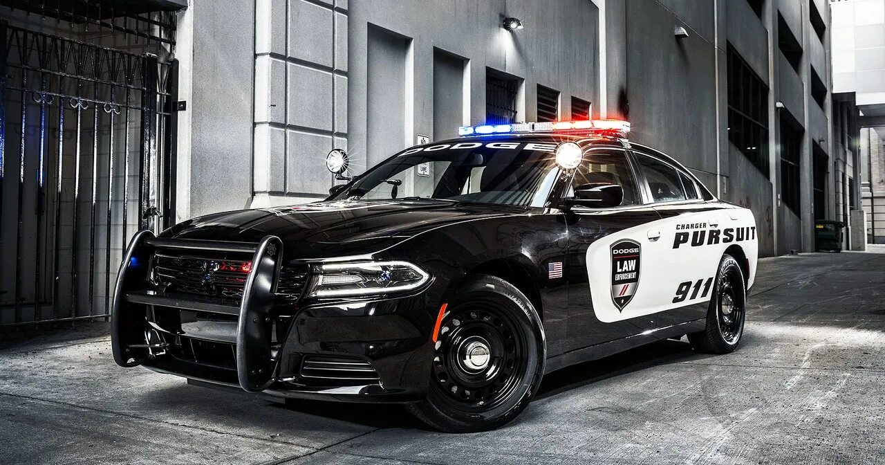Крутые фото полиции Суровый путь корча Dodge Challenger, 5,7 л, 2013 года наблюдение DRIVE2