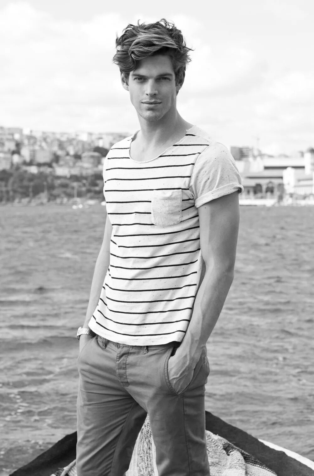 Гибкость человека. Авки для парней. Парень сам. Парни на природе. Парень сам.