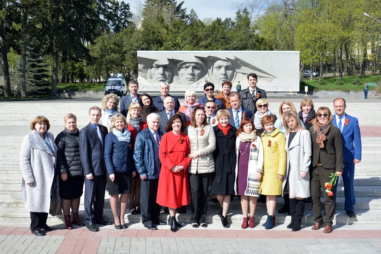 Директор 24 школы ставрополь. 32 школа ставрополь директор. 37 школа ставрополь. Директор 39 школы ставрополь. Директор школы ставрополь.