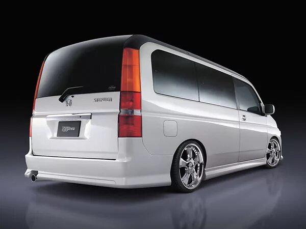 Honda stepwgn 2. Honda stepwgn spada 2007. хонда степвагон 2000. Honda stepwgn rp3. Stepwgn rf3 обвес.