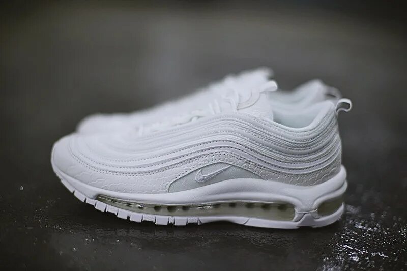 Купить кроссовки nike air 97. Nike Air Max 97 White. Nike Air Max 97. Nike Air Max 97 Max White. Nike Air Max 97 белые.