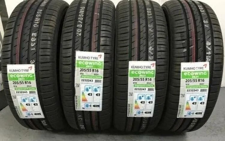 Летних шин kumho r16 отзывы. Kumho-Ecowing-es31 205 55 16. Kumho Ecowing es31 205/55 r16. Кумхо es31 205 55 16. Kumho Ecowing es31 205/60 r16.