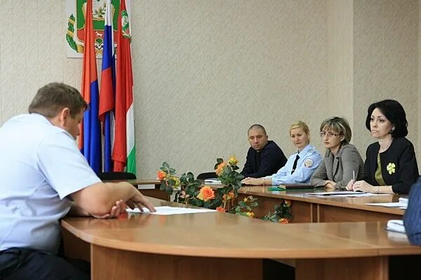 Мичуринск предприятия и организации. Занятость населения мичуринск. Центр занятости эмблема. Занятость населения мичуринск. Центр занятости мичуринск.