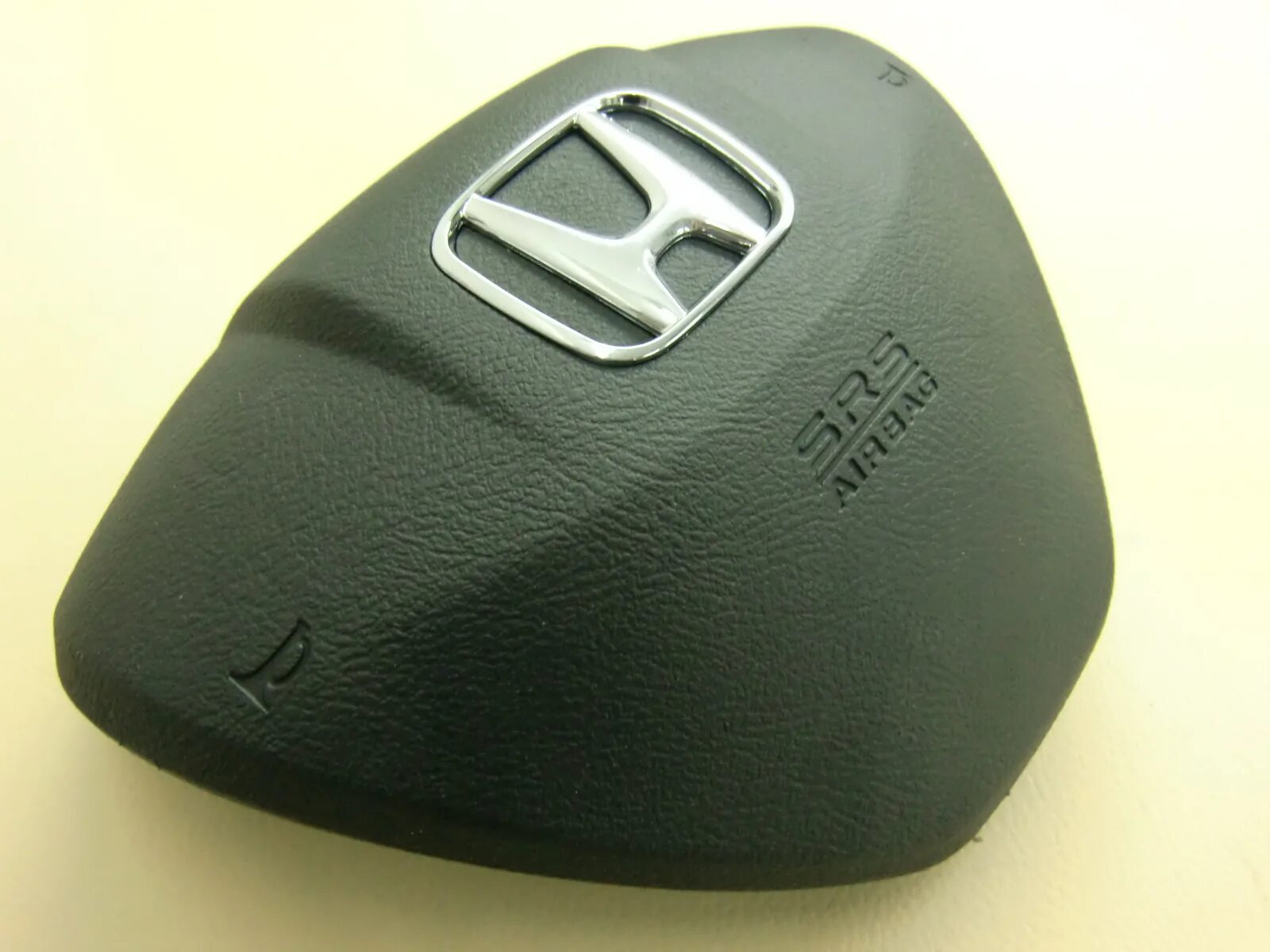 SRS airbag Honda Civic 4d. Honda SRS airbag. Цивик 4д подушка в руле. Накладка руля Civic 4d. Подушка honda civic