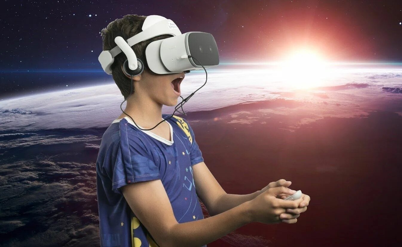 Виртуальная реальность дети. Ребенок в шлеме виртуальной реальности. Виртуальная реальность космос. Ребенок в очках виртуальной реальности.