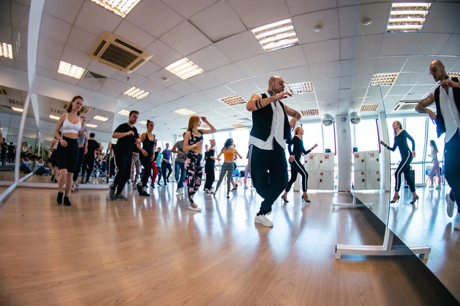 2DANCE, академия танца в Екатеринбурге - отзыв и оценка - yananoven