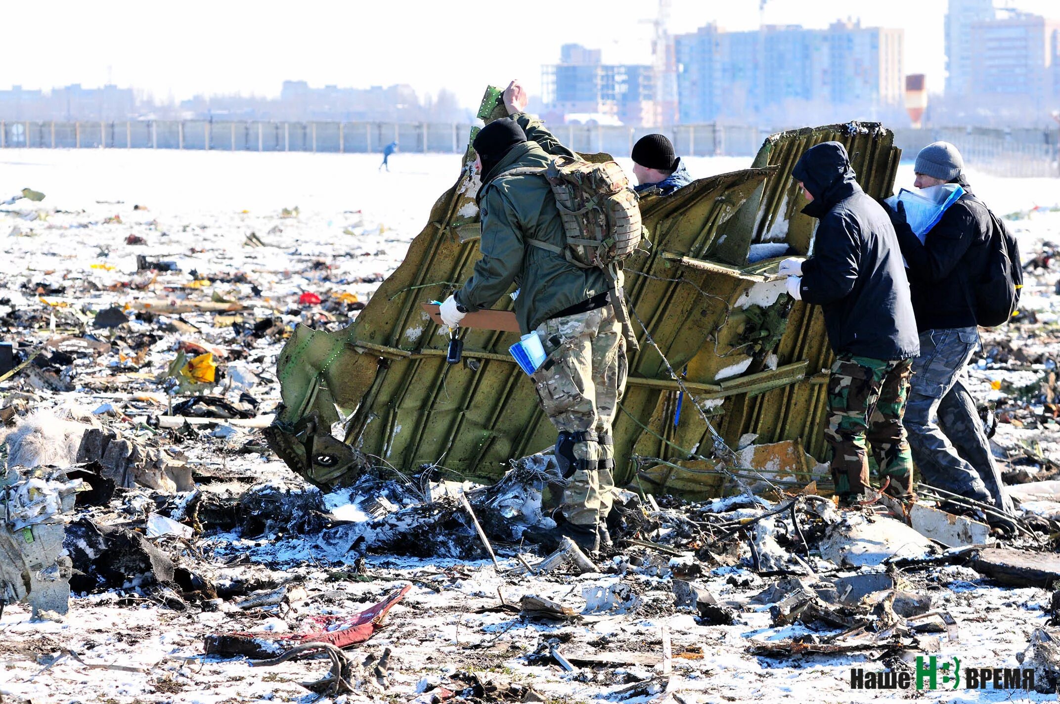 Боинг 737 Ростов на Дону катастрофа. Flydubai Ростов на Дону крушение. Flydubai катастрофа в Ростове. Боинг-737 Флай Дубай крушение. Дубай ростов на дону авиакатастрофа