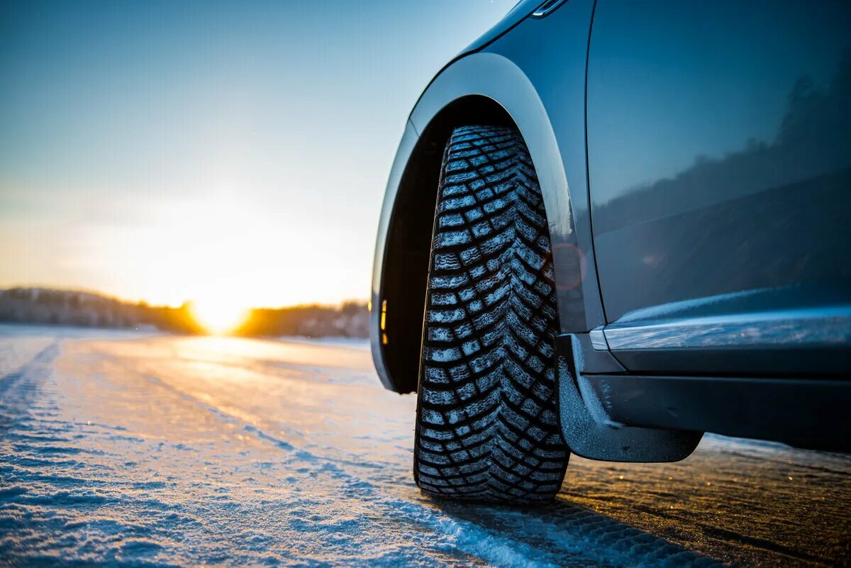 Смена зимней резины на летнюю 2024. Michelin xin 4. Шины Мишлен зимние шины реклама. Зимняя и летняя резина Мишлен. Колеса протектор Мишлен.