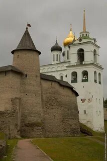 В москве кремль в пскове