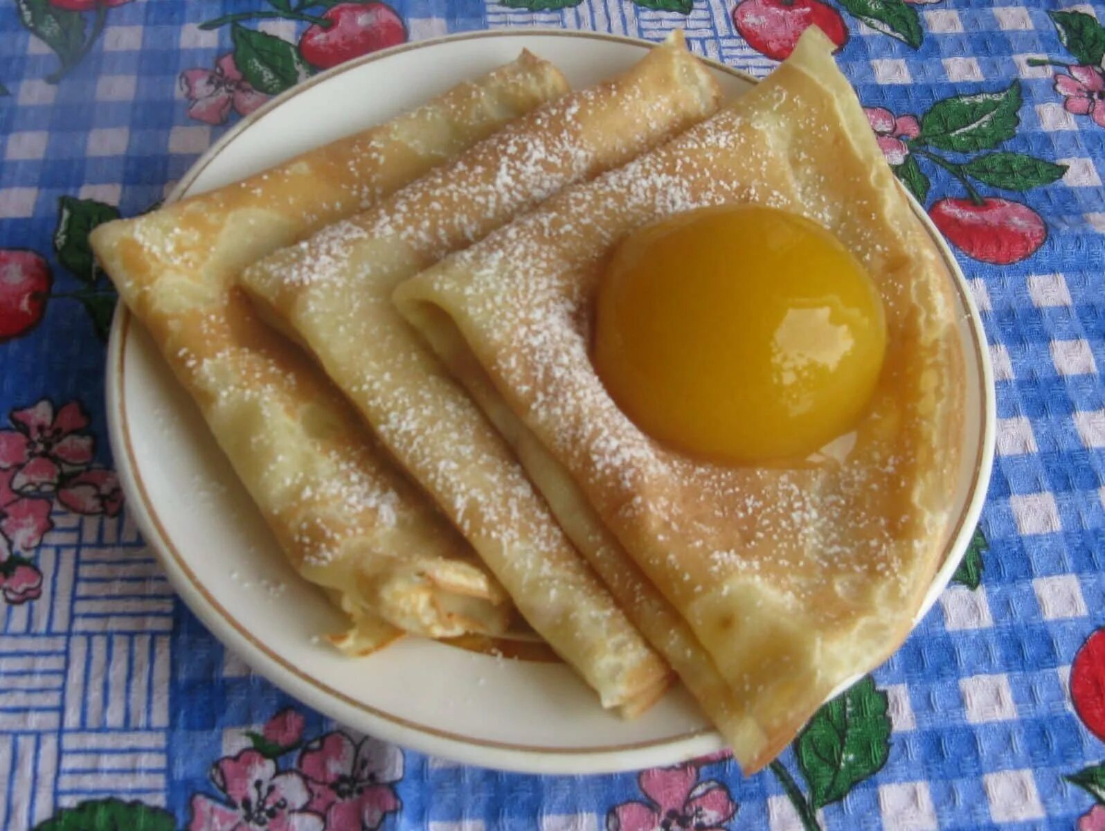 Ажурные блины на сыворотке. Тонкие блины на сыворотке. Блины домашние. Тонкие блины на сыворотке. Блины на сыворотке.