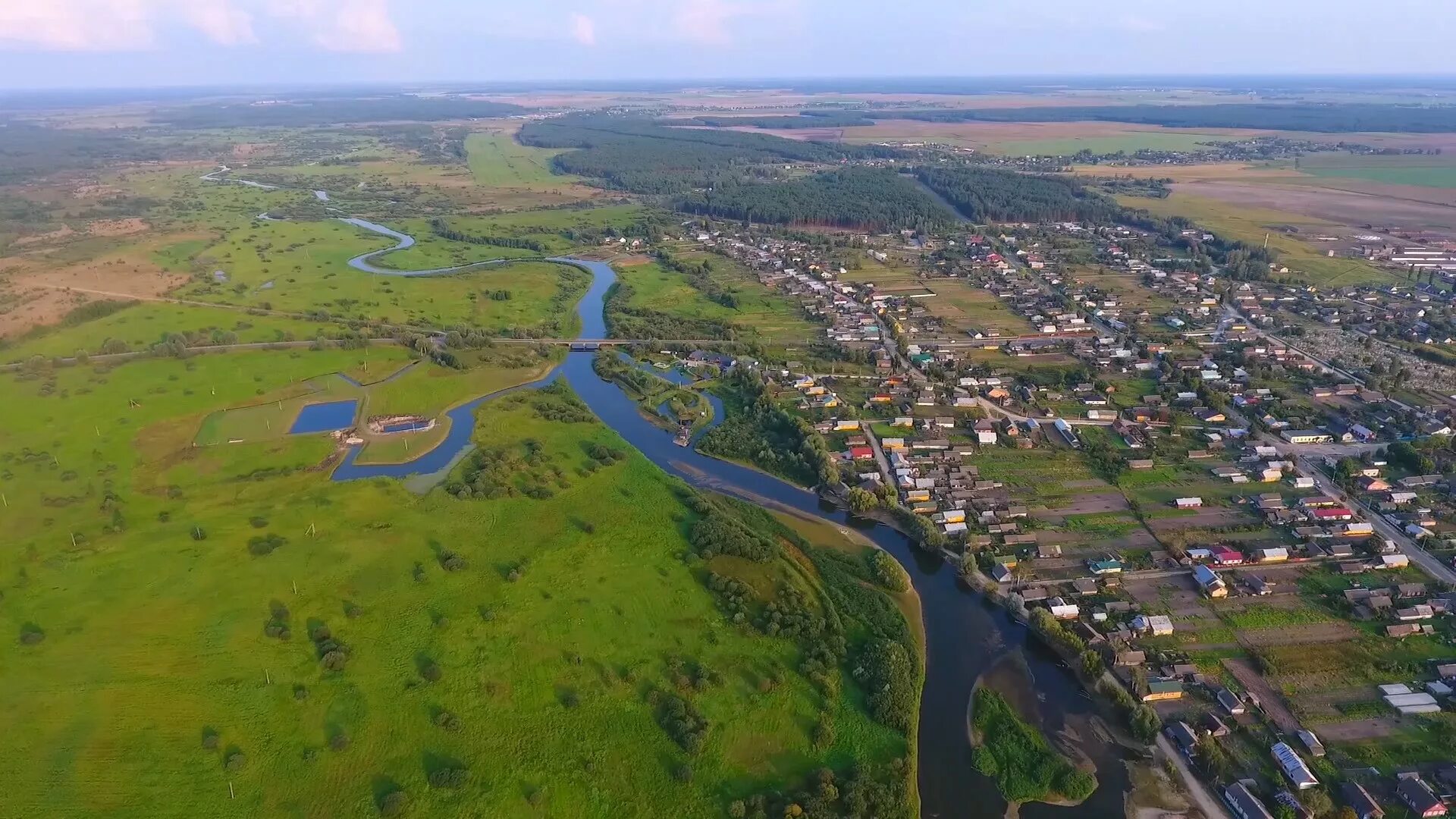 Агрогородок речки. Агрогородок мотоль беларусь. река ясельда. река ясельда фото.
