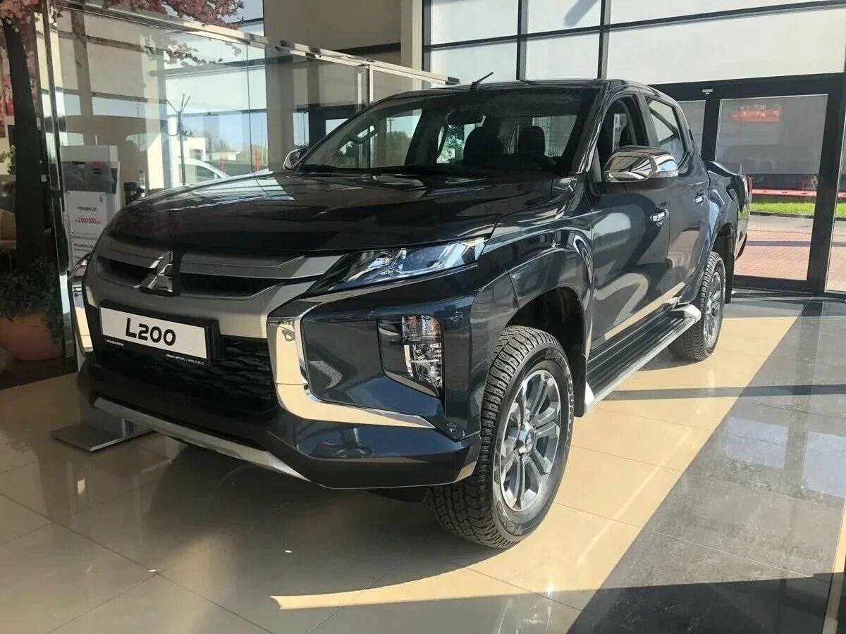 L 200 мицубиси 2020. Mitsubishi l200 2019. л 200 2020 года. мицубиси 2021. Toyota tacoma 2017.
