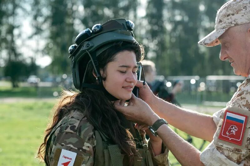 зарница 2. первые зарница 2. 0 бородинское поле. зарница 2. первые зарница 2.