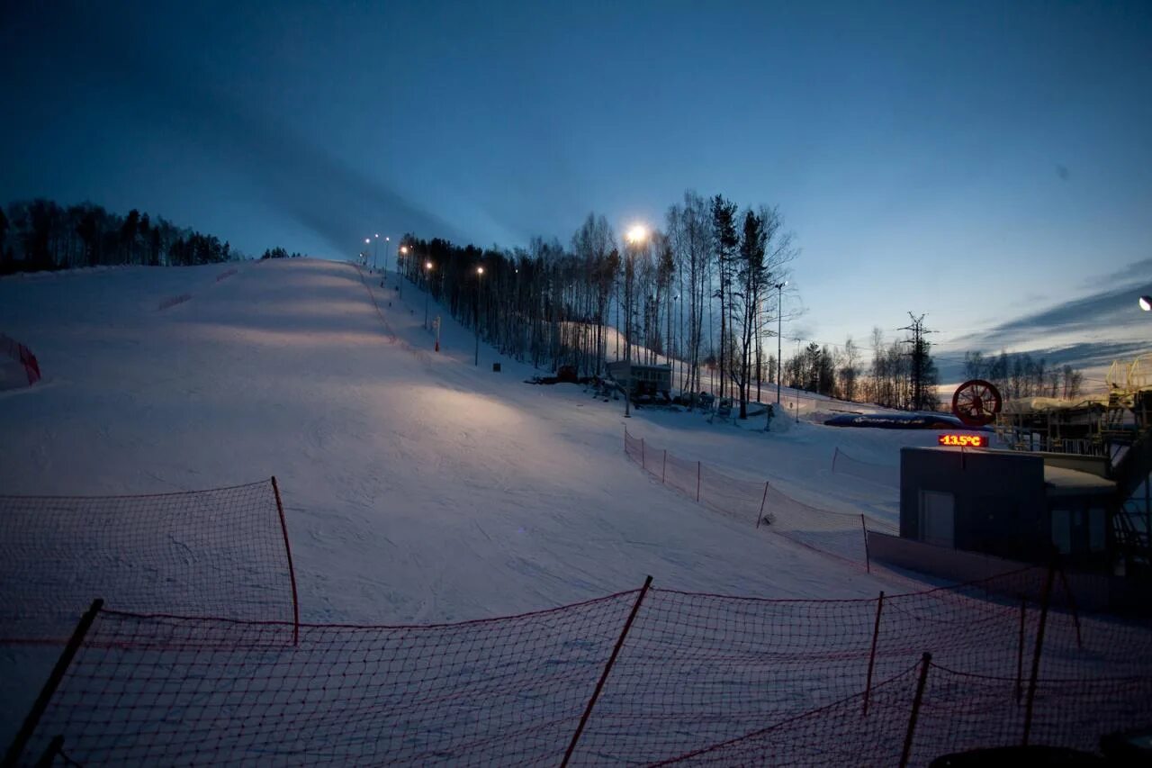 горнолыжка дербышки. курорт райдер миасс. глц райдер миасс. райдер горнолыжный комплекс миасс. горнолыжная трасса в миассе райдер.
