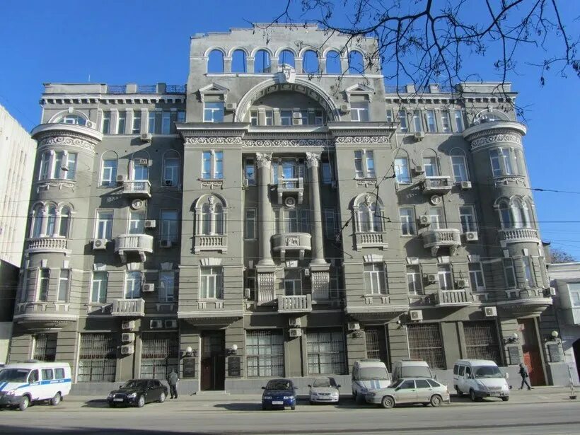 1898. Станиславского 128 ростов на дону. Доходный дом гутермана ростов на дону. Особняк ивана куксы, конец xix века. Ростов исторические здания.