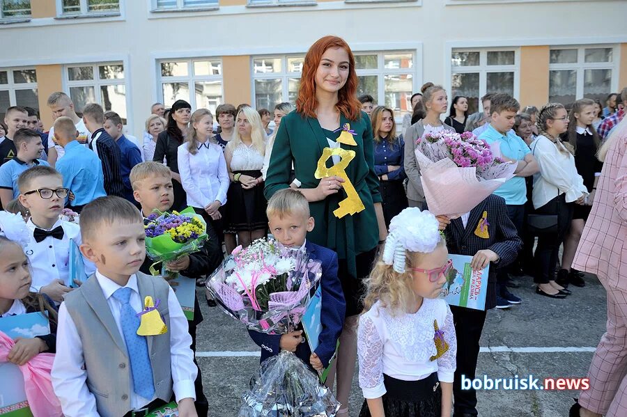 Школа 30 бобруйск. Бобруйск СШ 21. 21 Школа Бобруйск. Звезда школы Бобруйск.