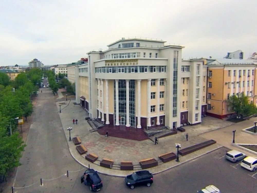 Здание бгу улан удэ. Бгу университет улан удэ. 4 корпус бгу улан-удэ. Бурятский госуниверситет. Здание бгу улан удэ.