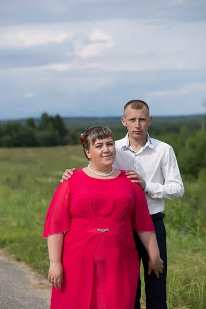 Подслушано пыщуг. Пыщуг сергей сенников. сергей углов пыщуг. костромская область село пыщуг шонтя ирина.