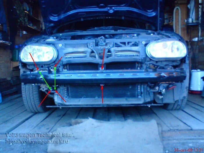 Гольф 3 как заменить радиатор Замена радиатора ОЖ Volkswagen Golf Mk3, 1,6 л, 1993 года своими руками DRIVE2