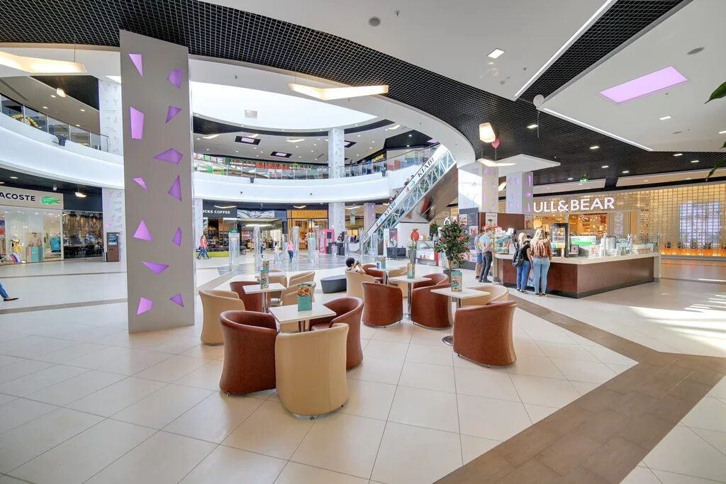 Торговый центр весна мытищи. Интернет трц. Весна тц внутри. Тц весна мытищи. Тц весна алтуфьево.