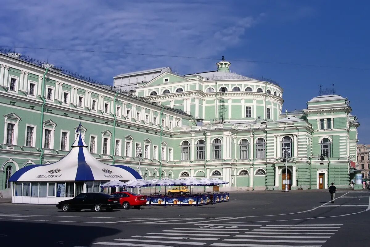 Mariinsky theater. Мариинский театр Санкт-Петербург. Театр Мариинка в Санкт-Петербурге. Мариинский театр Питер. Мариинский театр, Санкт-Петербург, Театральная площадь.