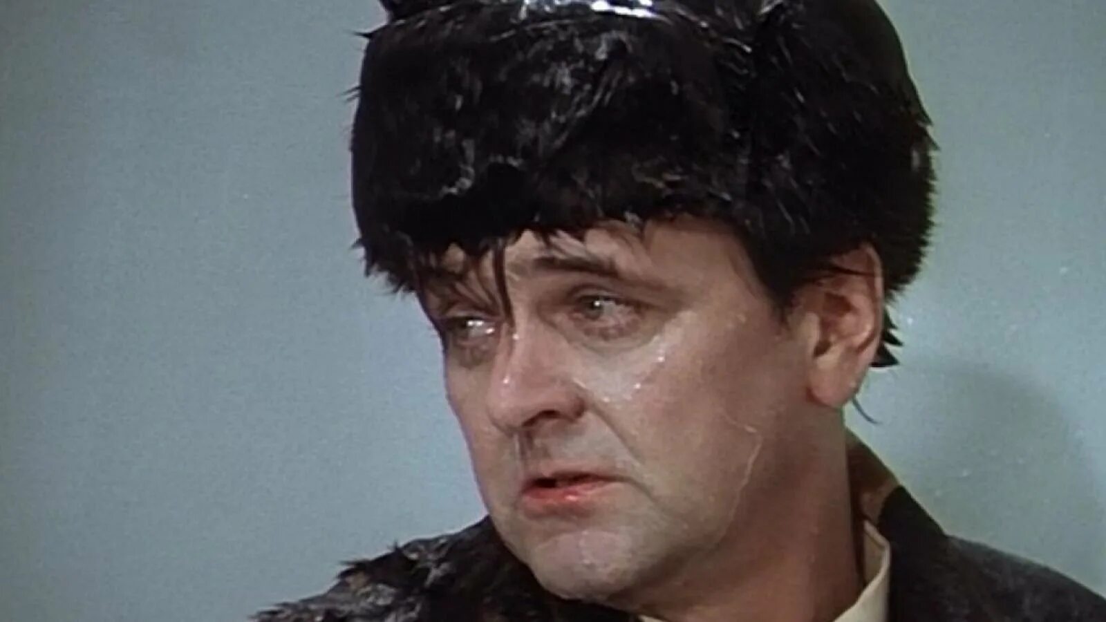 Юрий яковлев ирония судьбы. Юрий яковлев ирония судьбы. И п пп олит. Ирония судьбы или с легким паром ипполит. Ипполит ирония судьбы.