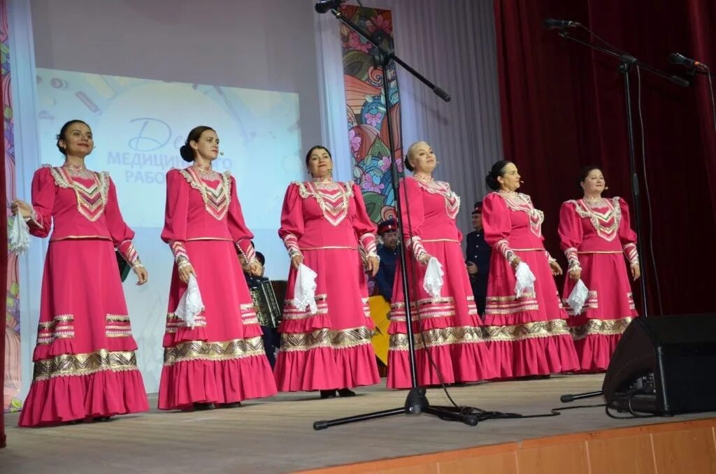 Ансамбль православный дон. Краснокутский дом культуры Боковского района. РДК Колос.