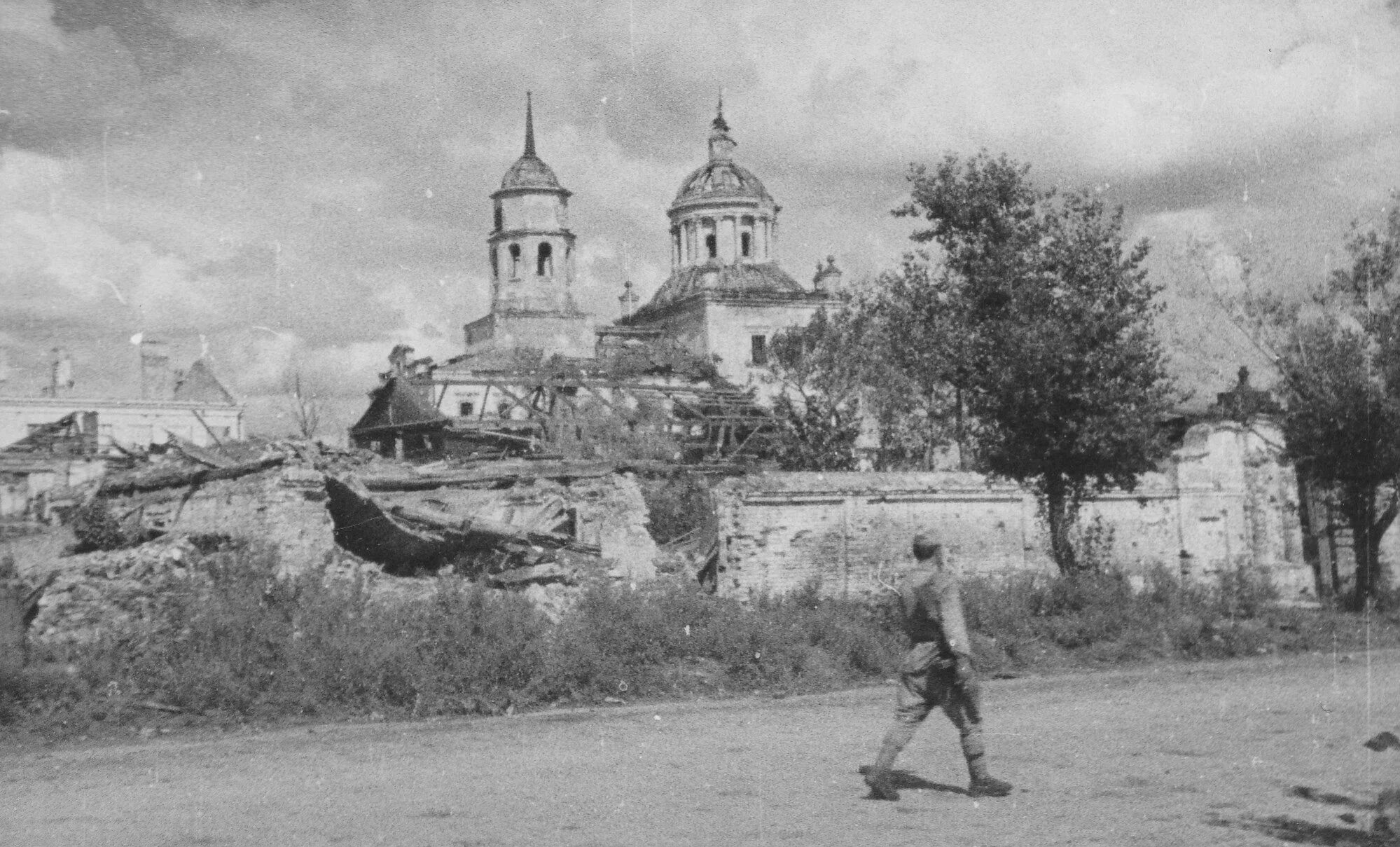 Город Белгород 1943. Белгород 1943 год. Освобожденный Белгород 1943.