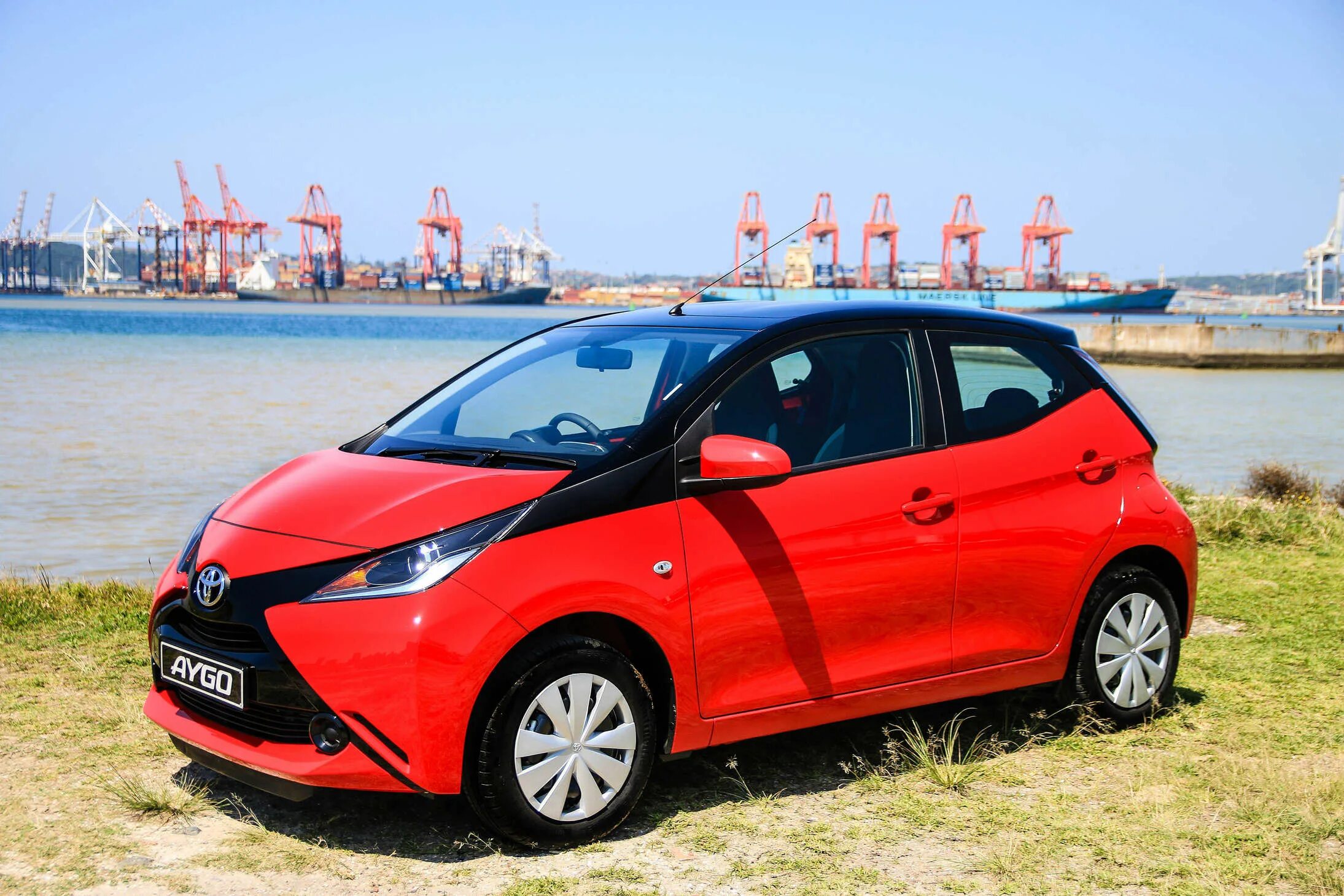 Тойота хэтчбек малолитражка. Тойота Айго 2018. Toyota Aygo 2015. Toyota Aygo 2016.