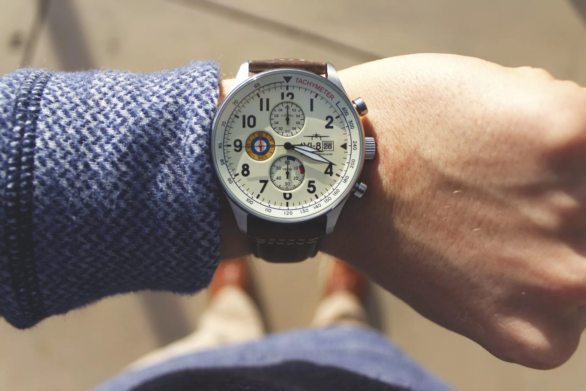 Часы Aleksandr Nesterenko. Часы на руке. Наручные часы на руке. Leg watch