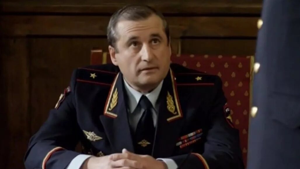 Генерал волков википедия. Генерал Осипов чужой район.