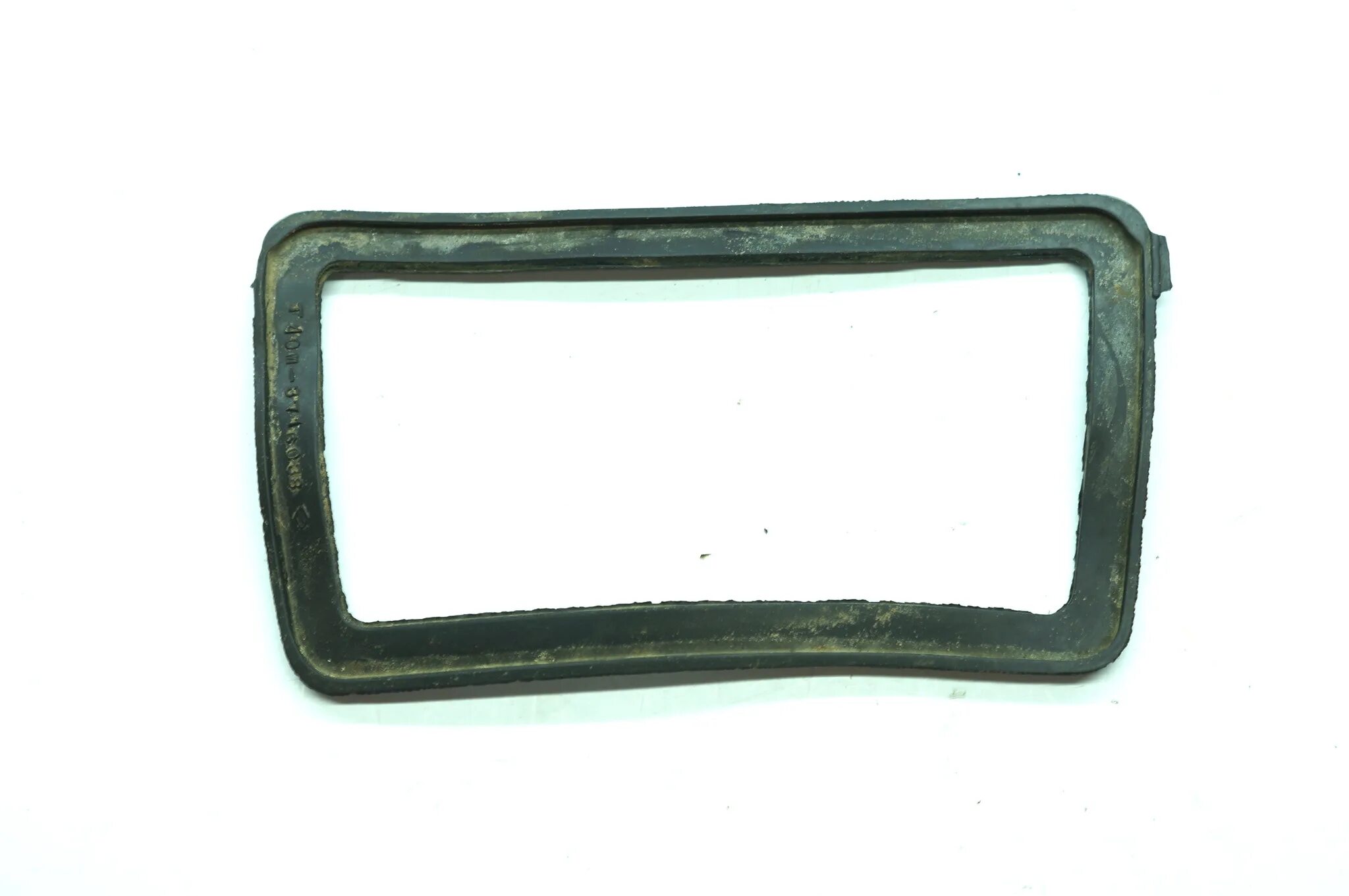 Прокладка заднего фонаря москвич. Киа рио 2 прокладка для фонаря заднего. Прокладки задних фонарей москвич 408. Прокладка заднего фонаря москвич замена. Прокладка заднего фонаря.