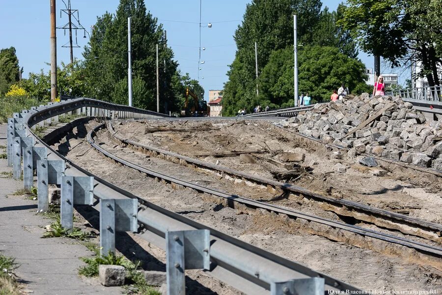 Какой мост закрыли. Мост через реку преголь в калининграде. тротуары калининграда. калининград суворовский мост. проект моста через преголю в калининграде.