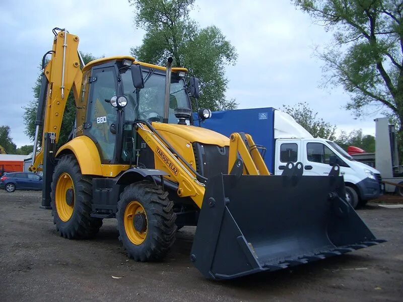 Экскаваторы elaz. Экскаватор елаз 888. Елаз бл 880. Экскаватор-погрузчик елаз 880. Elaz-bl 888.