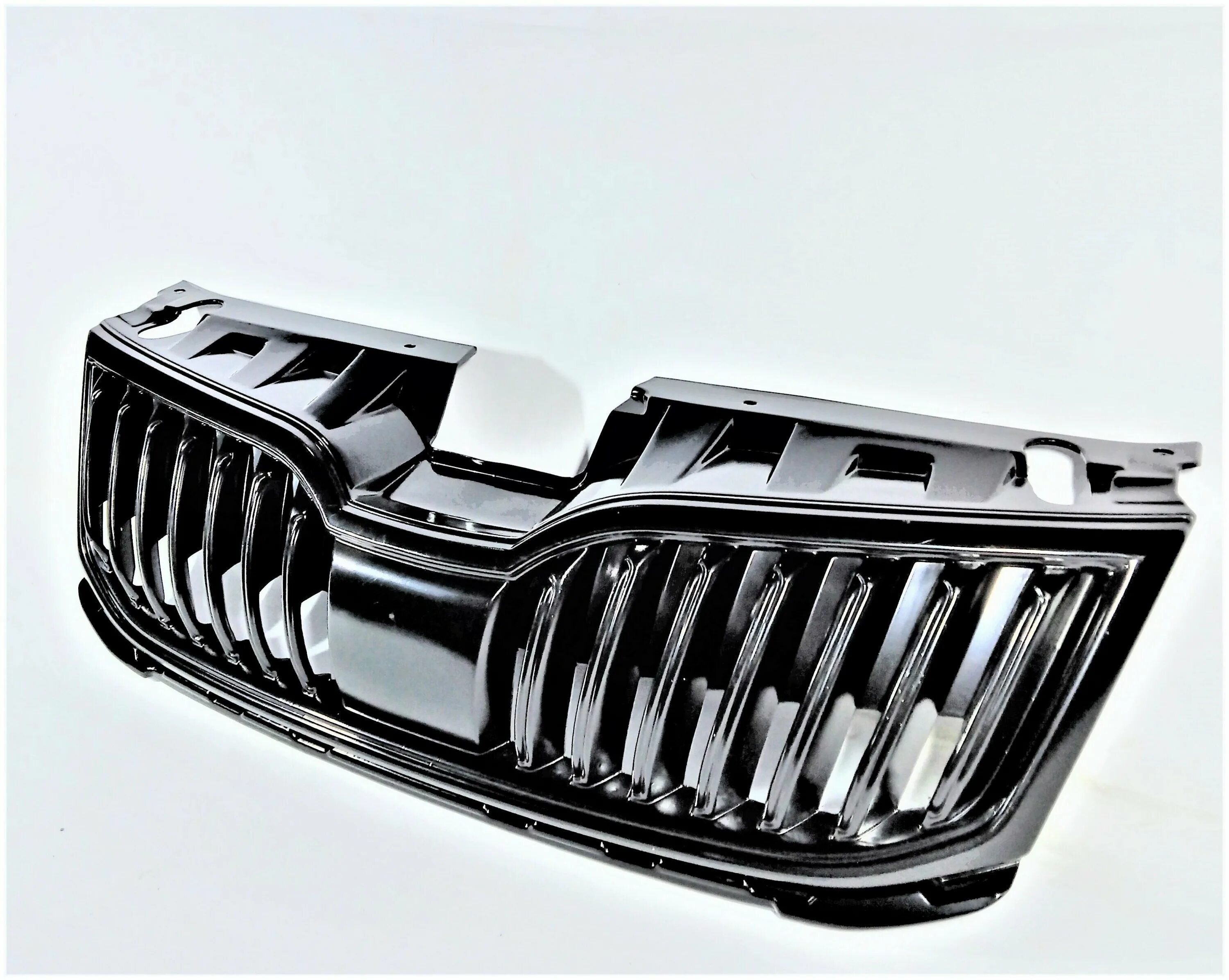 Черная решетка радиатора шкода рапид 2020. Решетка радиатора шкода рапид. Решетка радиатора шкода рапид 2021. Черная решетка радиатора шкода рапид 2020. Шкода рапид 2 черная решетка радиатора.