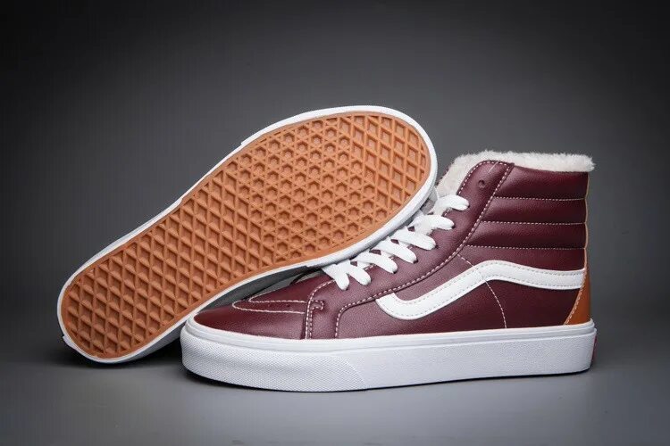 Ванс sk8 hi black. Дутые венсы. Кроссовки vans sk8-hi. Кроссовки vans knu skool. Кеды ванс sk8-hi.