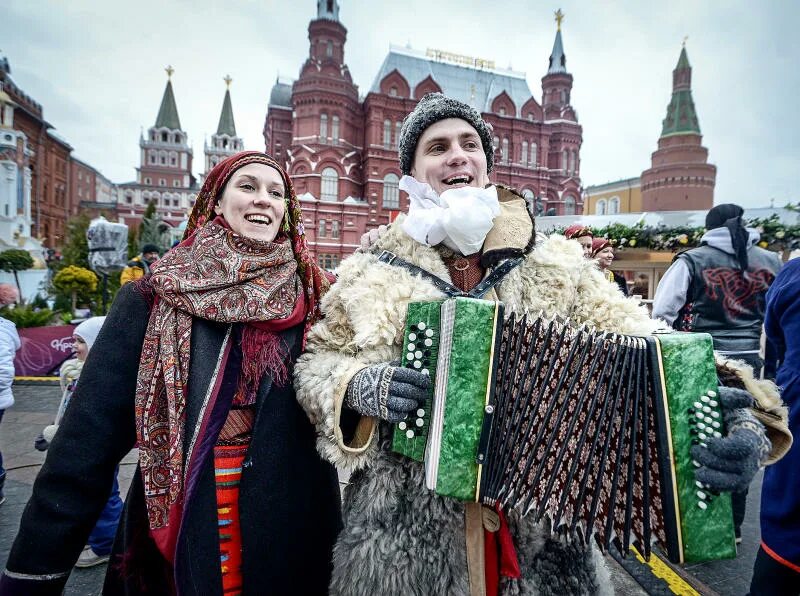 Принимай гостей москва. Фестиваль Николин день. Фестиваль искусств в Москве. Жители Москвы. Культура Москвы.