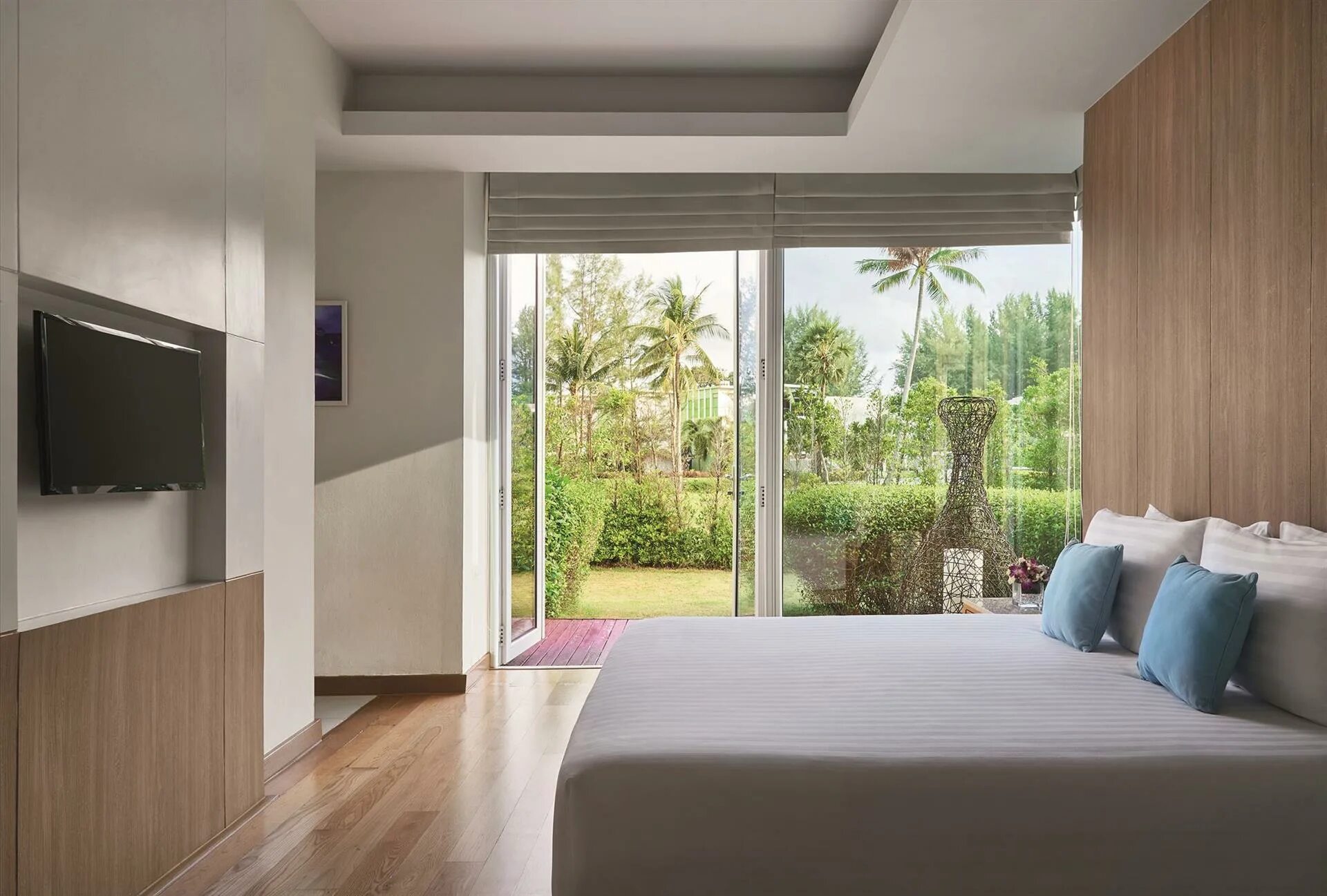 Splash beach resort phuket 5 май кхао. Splash beach resort phuket 5. Splash beach resort phuket 5 май кхао. отель splash beach resort phuket 5. сплэш бич резорт пхукет.