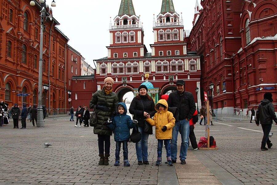 Москве где есть хорошие работа. Интересные места в Москве. Странные места Москвы. Туристы в Москве. Интересные места в Москве для детей.