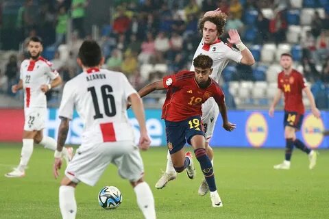 Lamine yamal fifa