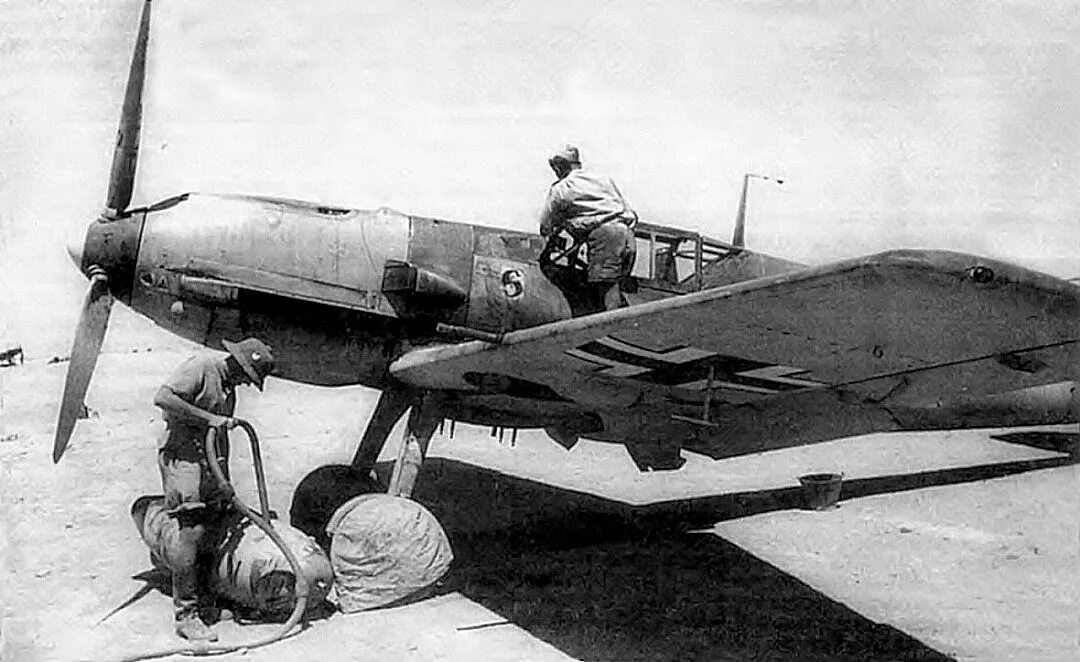 Трехсотый часть 109. JG 26 Люфтваффе. Bf.109e-7 7./jg26. Эскадрильи 4./jg26. Люфтваффе, УТ-1.