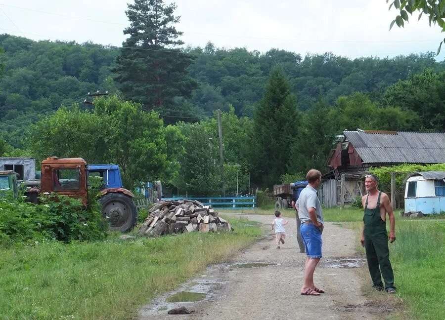 Погода в хуторе кубанском. Хутор Папоротный Туапсе. Терзиян Туапсе. Хутор Афапостик Туапсинский район. Село Терзиян.