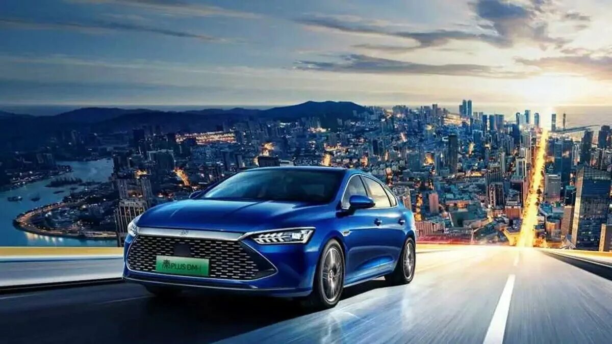 Какой купить автомобиль в 2024 году китайский. BYD Qin Plus. BYD Qin 2022. BYD Qin Plus PHEV. Китайские автомобили 2024.