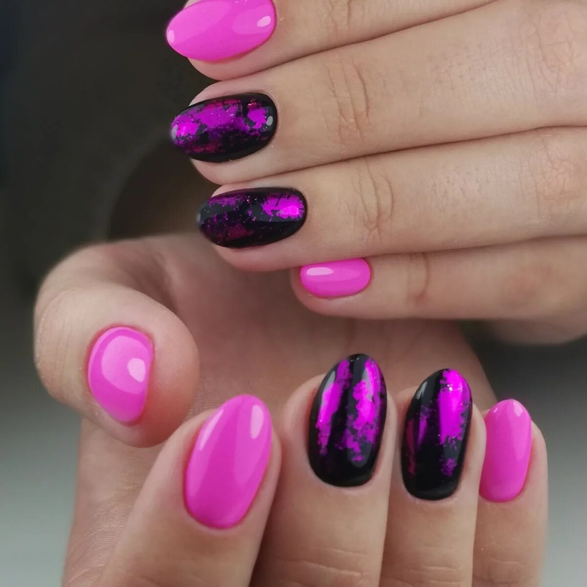 Perfect fuchsia color nail polish for Winter Nail colors, Nails, Nail polish