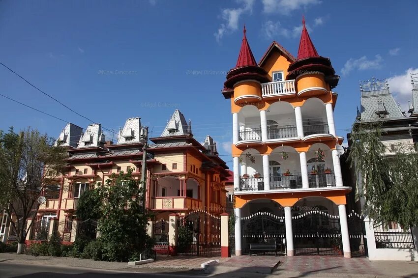 дом цыганского барона оренбург. цыганский дом. тюмень асобняк цыганского баро. цыганский дом. цыганский дом.