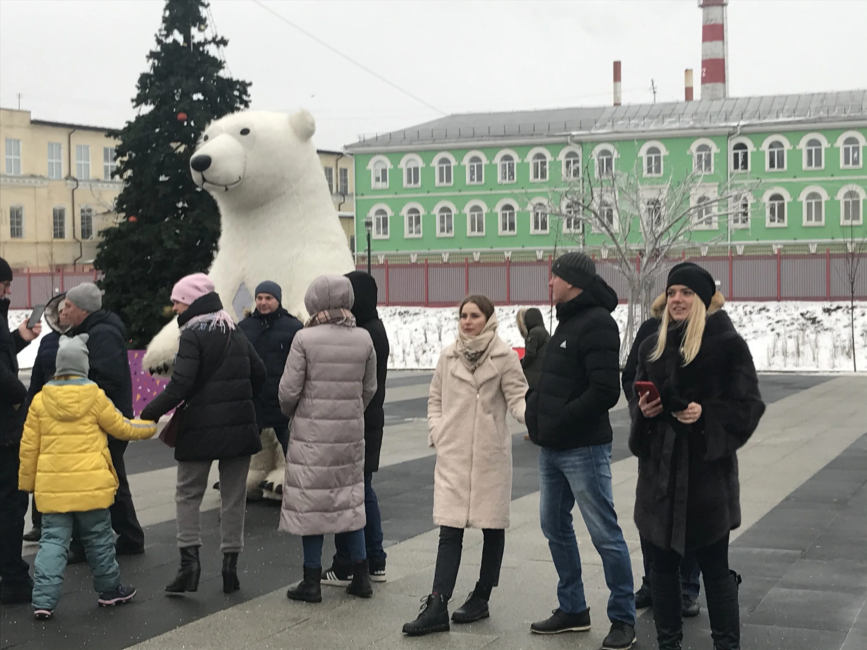 Население тулы на 2024. Тула набережная новый год. Тула Казанская набережная Новогодняя. Тула набережная 2022. Тула фото 2022.