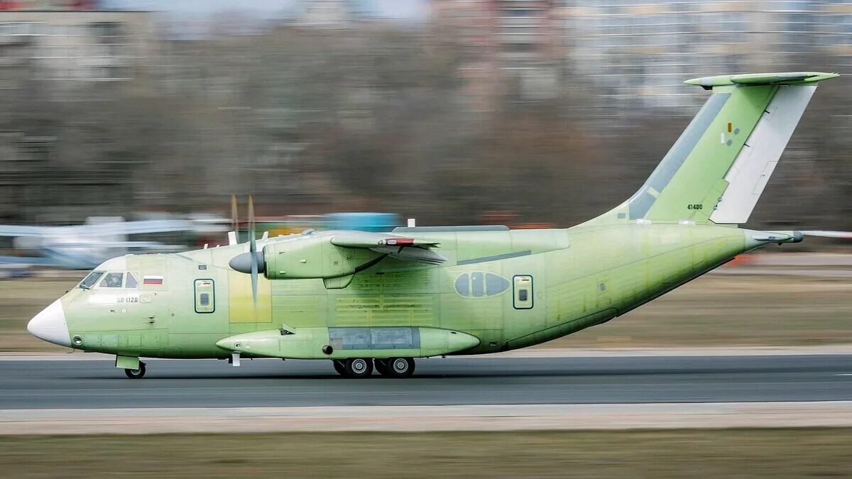 Шасси ил-112. Ильюшин ил-112в. Ил-276 военно-транспортный самолёт. Транспортный самолет ил 112. Ил-112 транспортный самолёт.