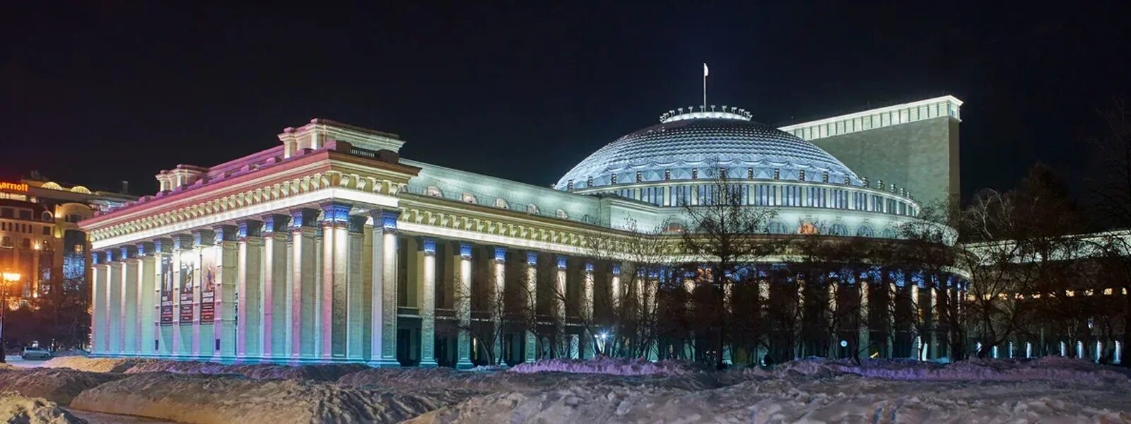 Новат новосибирск декабрь. Оперный театр новосибирск фото. Новат новосибирск. Нововибирский театр "оперы и балета". Оперный театр новосибирск зимой.